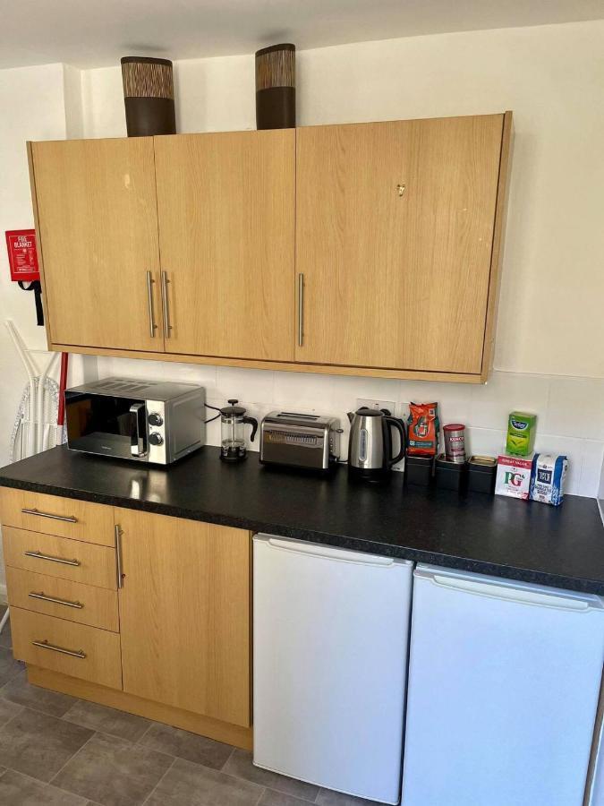 Acora'S Apartments Πλίμουθ Εξωτερικό φωτογραφία